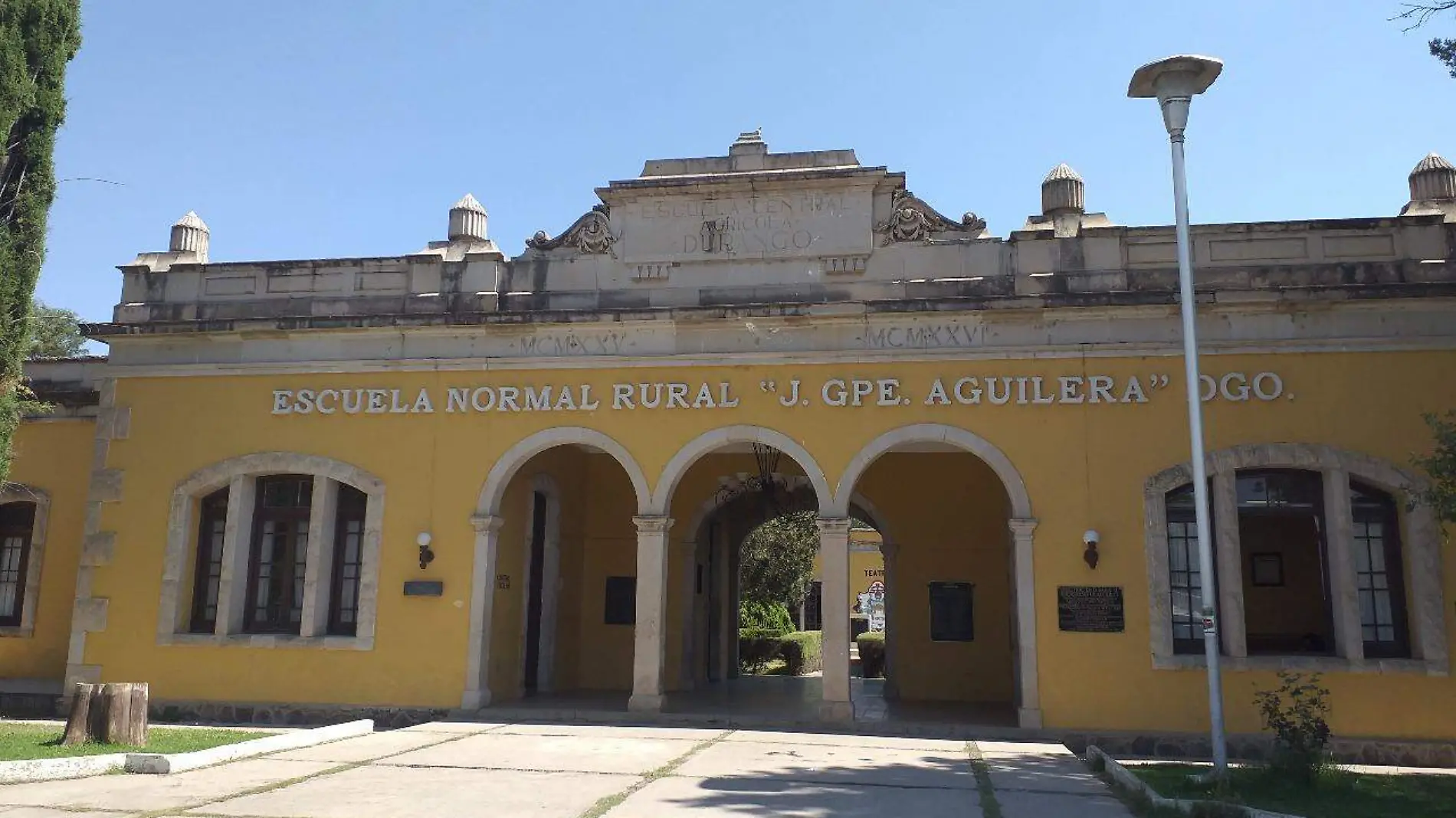 Escuela Normal Rural